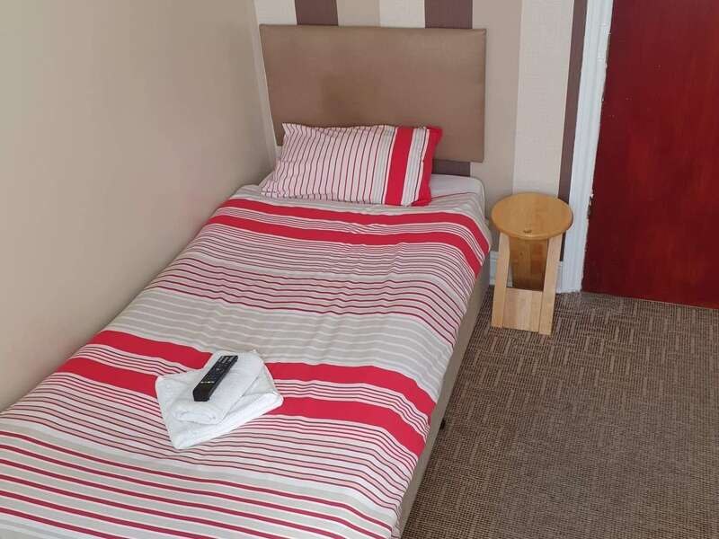 Room 16 Single En-suite (room Only)